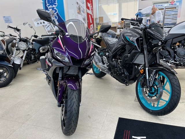 YZF-R3/MT-25特価車展示中です