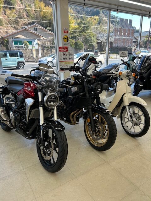 中古車XSR700、ｽｰﾊﾟｰｶﾌﾞ110入荷
