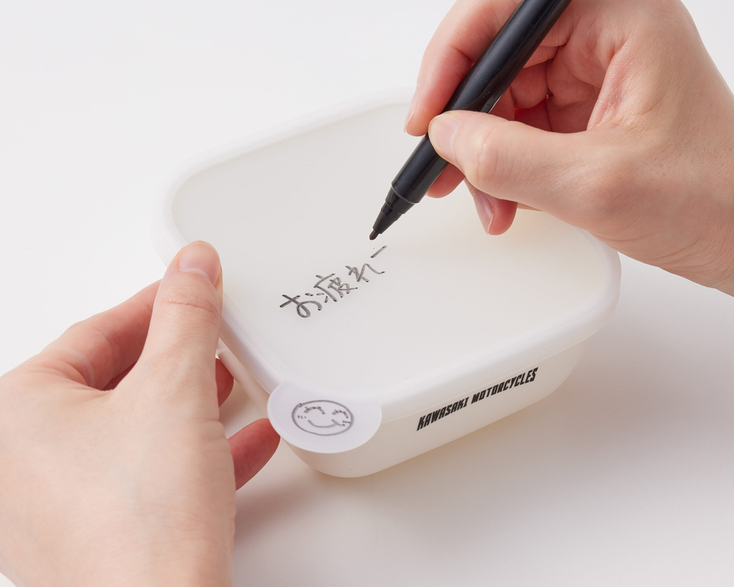 カワサキ  フードコンテナ