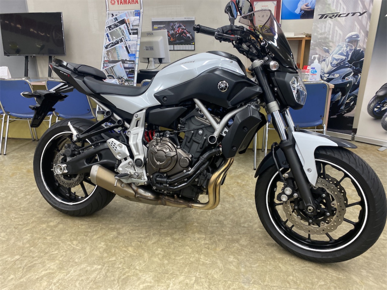 中古車MT-07、Z900、CBR400R入荷しました！