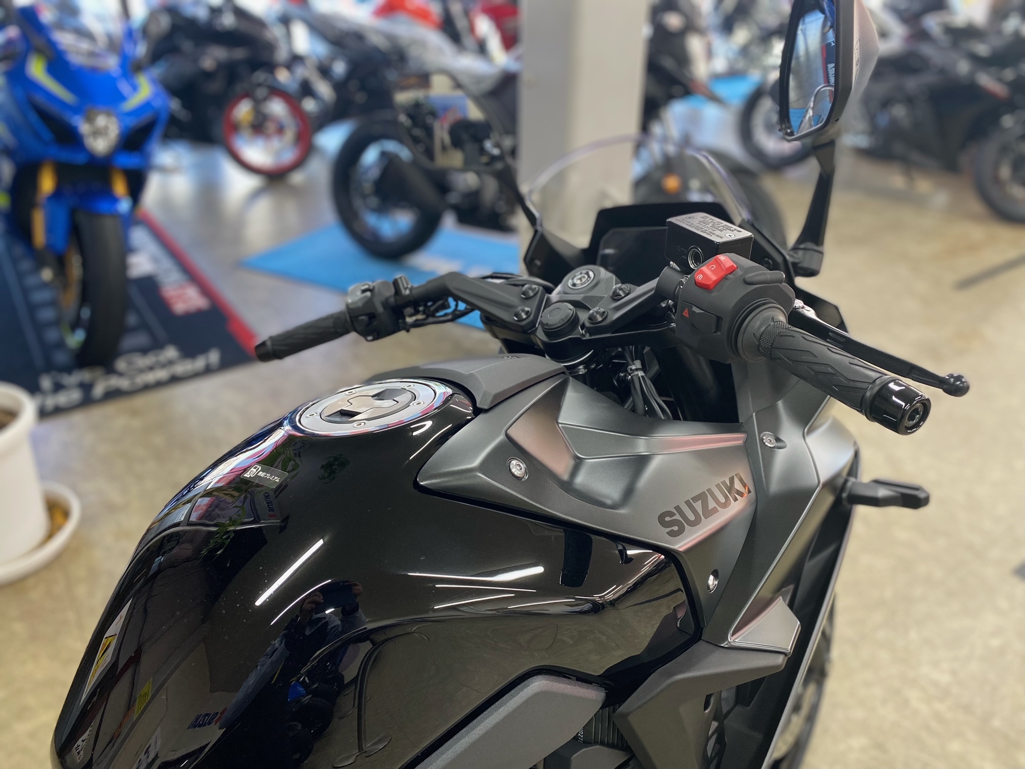 GSX-8R入荷しました！